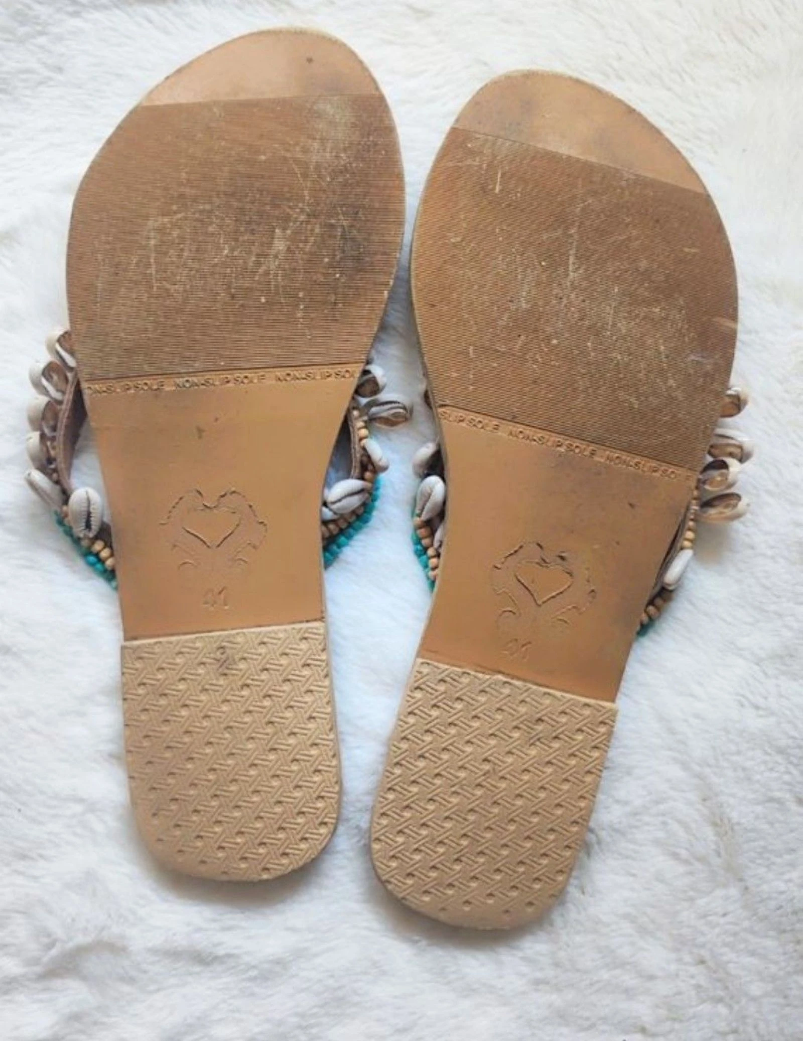 Bohemien klittenbandsandalen met schelpen en parels, maat 41 – photo 4